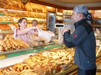 Bäckerei Schrott deckt uns gut ein