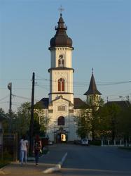 Roman, Kirche