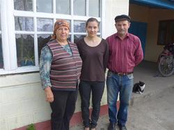 Tatiana, Olesia und Grigoriy